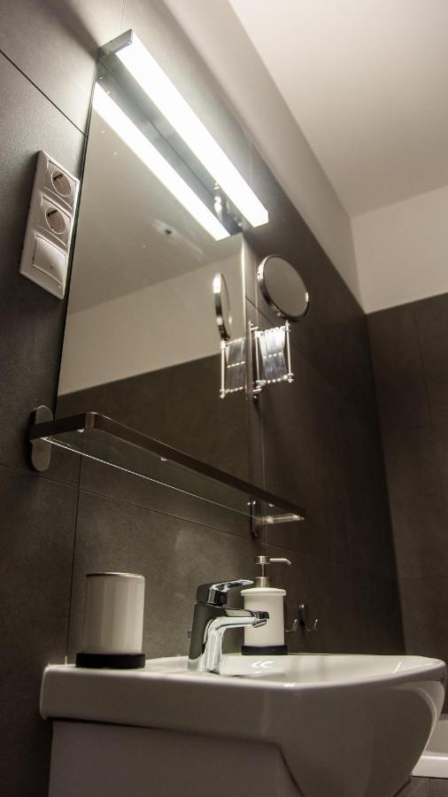 Bpr Downtown Gemstone Apartments Budapeşte Dış mekan fotoğraf